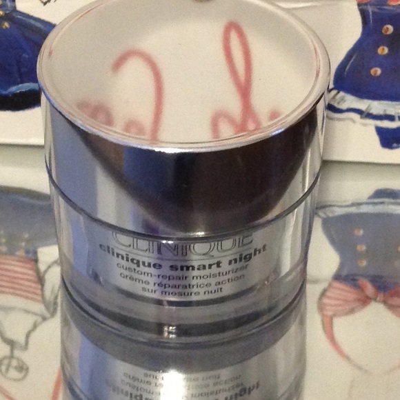 Clinique Other - Clinique Smart Night custom repair moisturizer